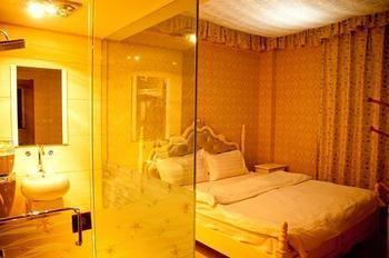 Lucky 5 Million Express Hotel Yuxi Κούνμινγκ Εξωτερικό φωτογραφία
